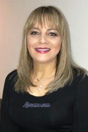 172947 - Hazel Age: 52 - Costa Rica