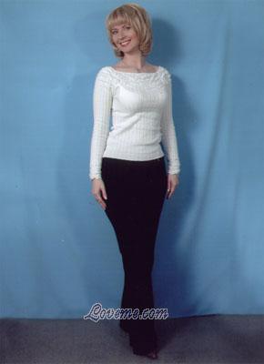 60678 - Svetlana Age: 37 - Russia